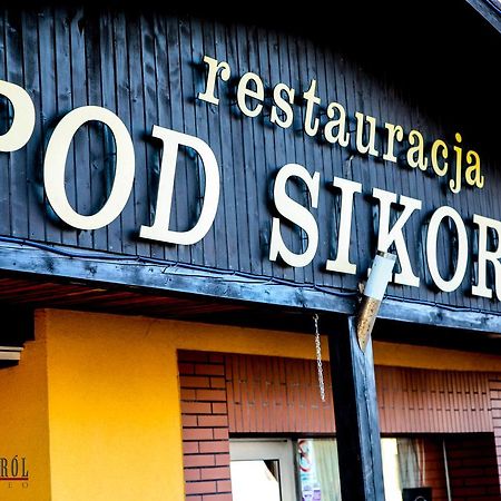 Restauracja I Noclegi Pod Sikorka Kobiór Eksteriør billede
