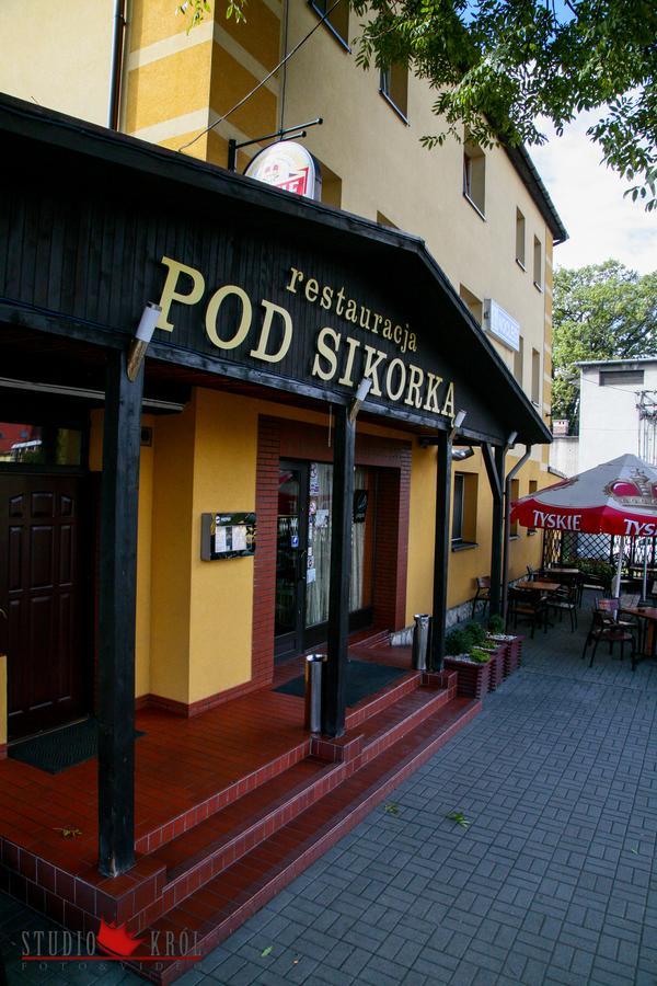 Restauracja I Noclegi Pod Sikorka Kobiór Eksteriør billede